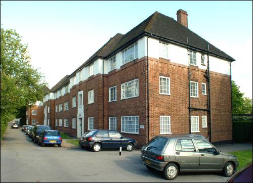 Monarch Ct 01- 36 